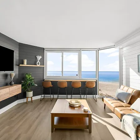 Fantastic Fully Renovated Beach Front Condo - Incredible View - Top Of The Gulf 523